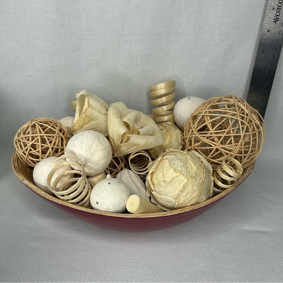 Bamboo Bowl w/Wicker Balls, Dried Orbs, Corn Husk Flowers, Spirals, Filler - Picture 6 of 9